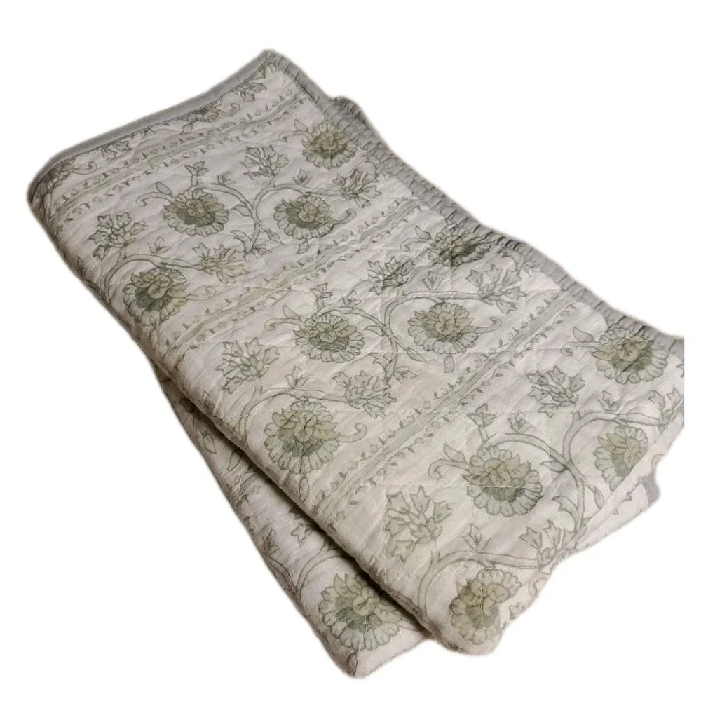 Details By Becki Owens Quilted King 2 Shams Cotton Flannel White‎ & Sage Floral